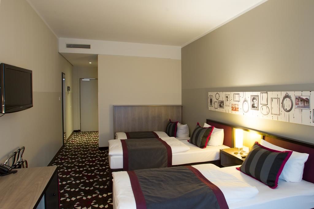 Booking Berlin Booking Berlin
